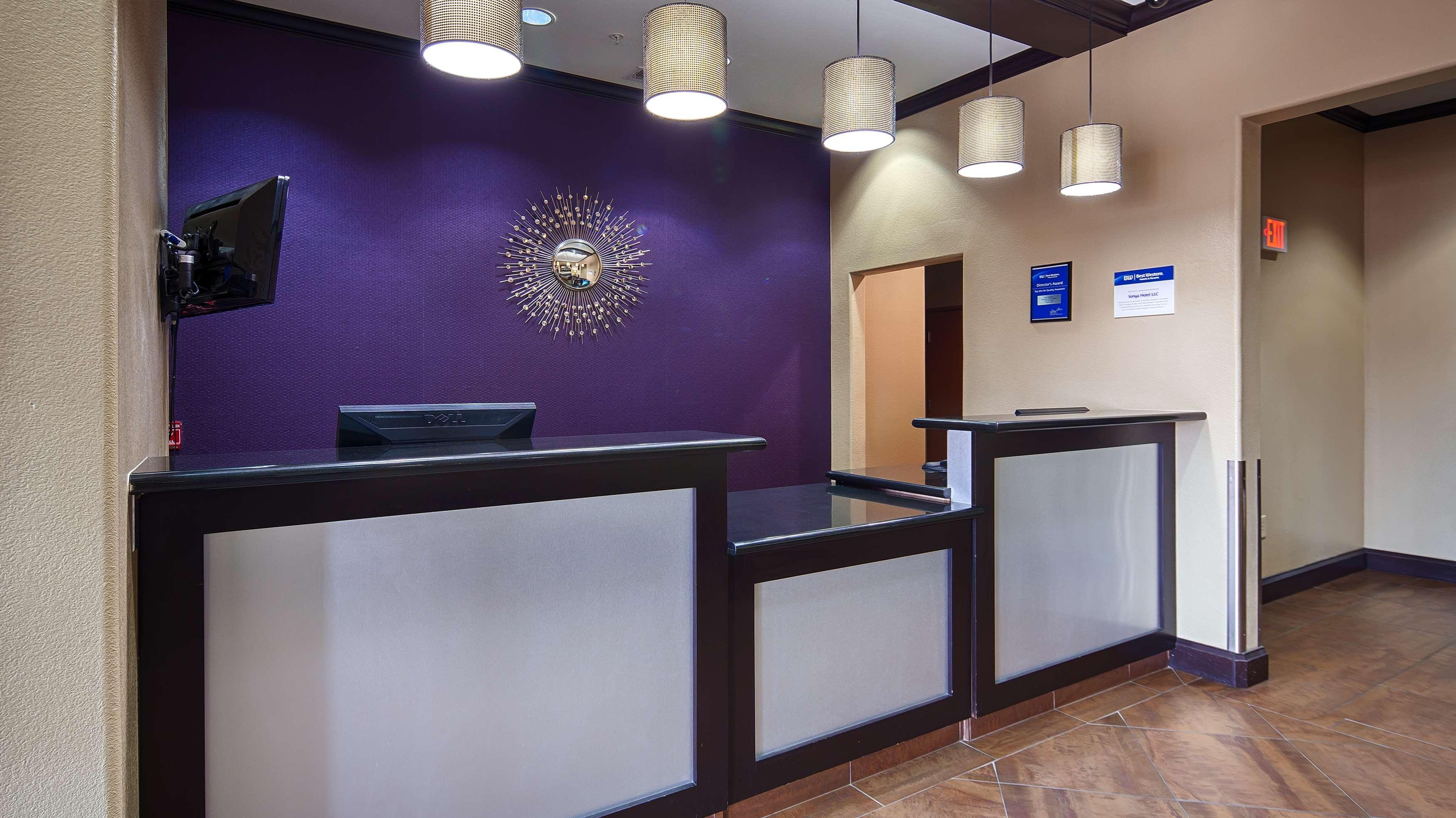 Best Western Giddings Inn & Suites Esterno foto