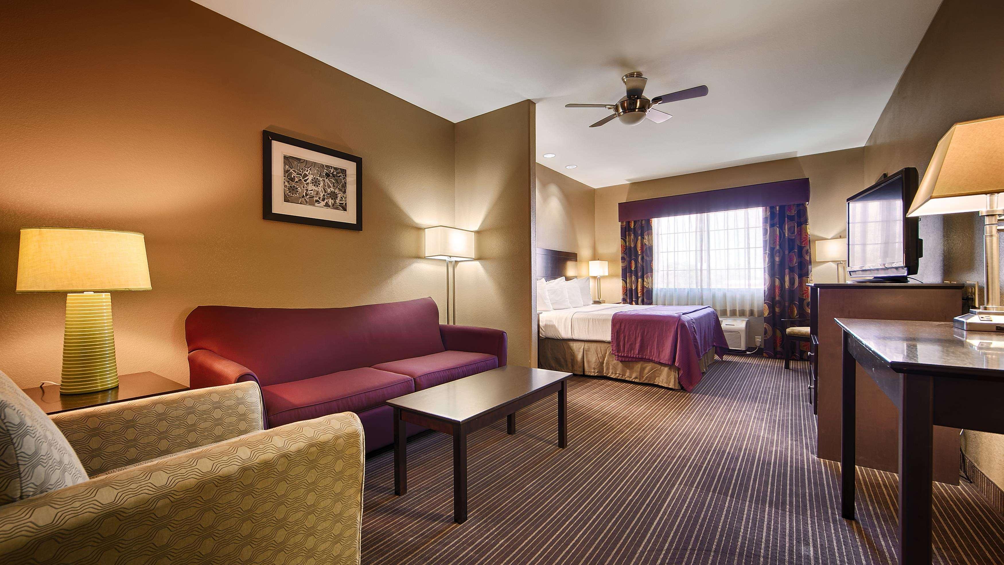 Best Western Giddings Inn & Suites Esterno foto